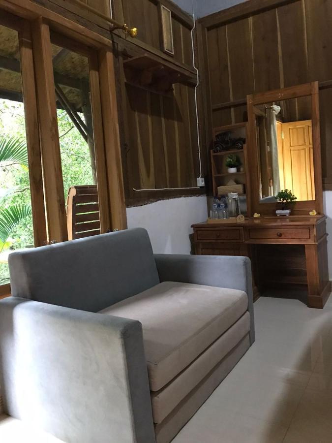 Friendly Homestay Lemukih 新加拉惹 外观 照片